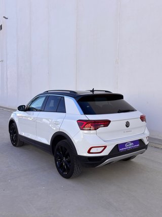 VW T-Roc 2023 ¡SOLO 30.400 KMS!