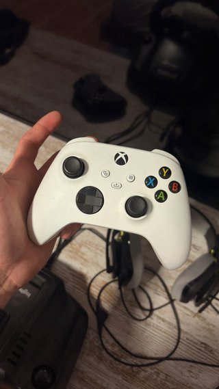 Volante Logitech G923 + Xbox Series S