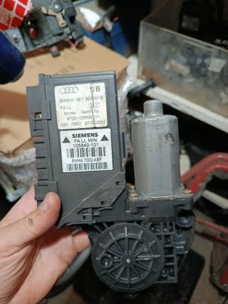 Motor Elevalunas Audi A4 2001 Delantero Izquierdo