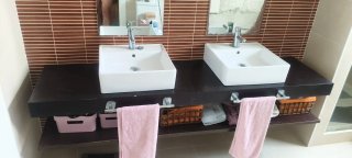 Mueble de baño con 2 lavabos