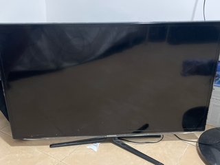 Televisor Samsung 40' Negro