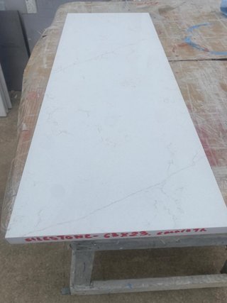 Silestone Calacatta 63x23