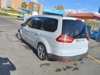 Ford Galaxy 2012