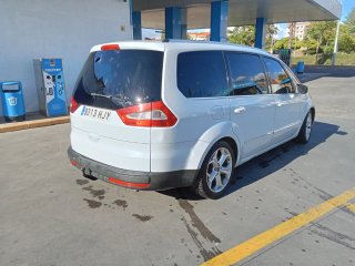 Ford Galaxy 2012
