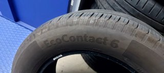 215/65 R17 99V