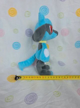 Pokémon peluche do pokémon Riolu do pokémon center