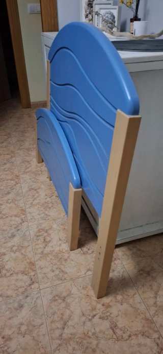 2 Camas Individuales Azul y Beige
