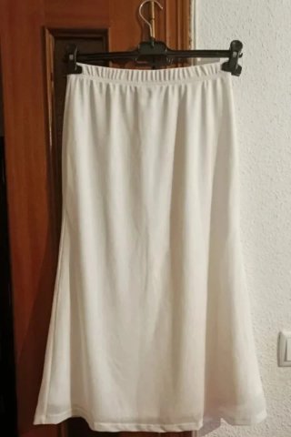 Falda midi blanca talla M