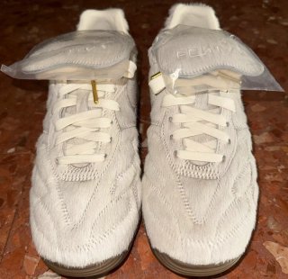 Fenty x Puma avanti pony hair warm white.