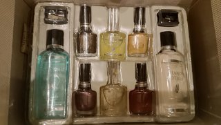 Maletín de maquillaje con 34 productos, a estrenar