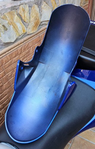 Carenado. Yamaha R6. Guardabarros delantero.