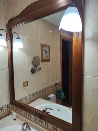 Mueble de baño rústico madera y cristal