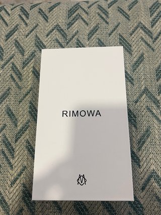Capa RIMOWA iPhone 16 Pro Cinza