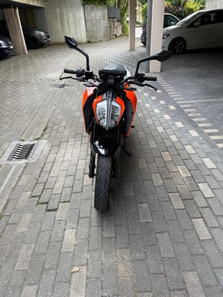KTM 125 DUKE Naranja/Blanca