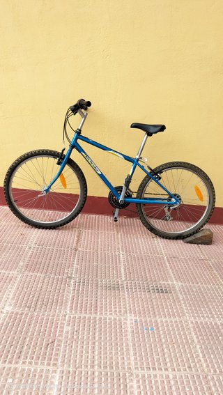 Bicicleta Rockrider azul talla M