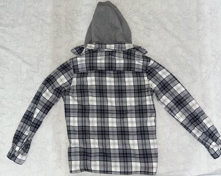Sobre camisa Zara con capucha | Talla S | Sin Uso