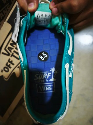 Zapatillas Vans Azul Marino y Blanco