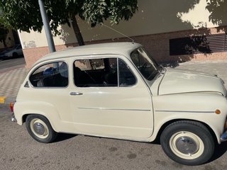 Coche Clásico Seat 600