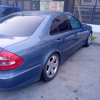 Mercedes-Benz Clase E 2006 GLP