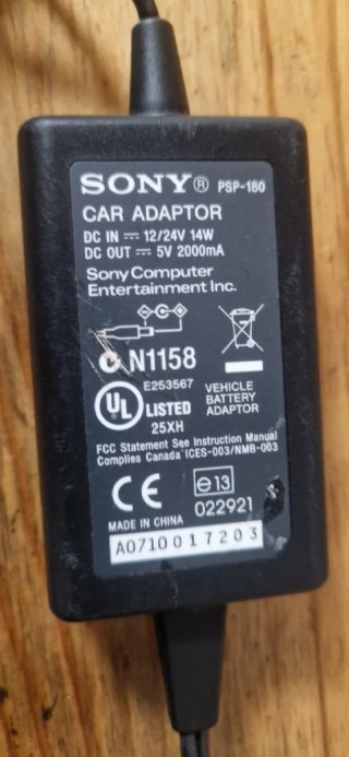 Cargador Coche PSP Sony