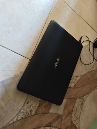 PC Asus f555y i5 ram 16gb ssd 15.6" led