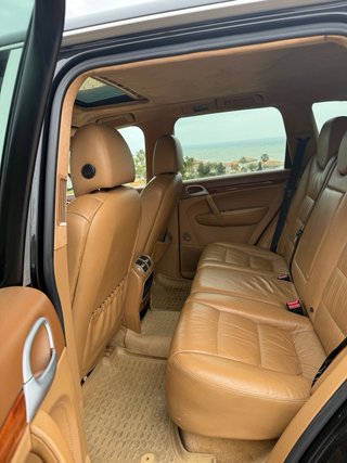 Porsche Cayenne 2005