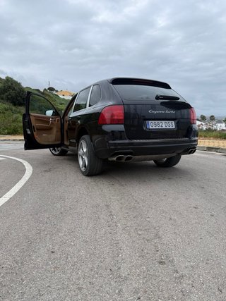 Porsche Cayenne 2005