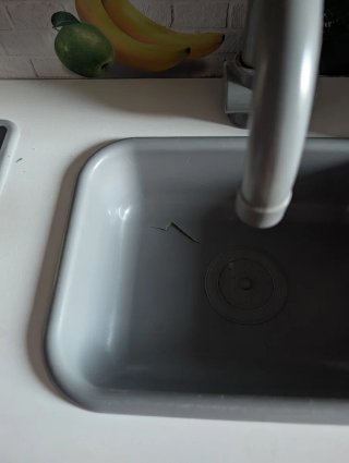 Cocinita de juguete de madera