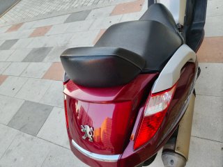 Peugeot Satélis 125cc scooter