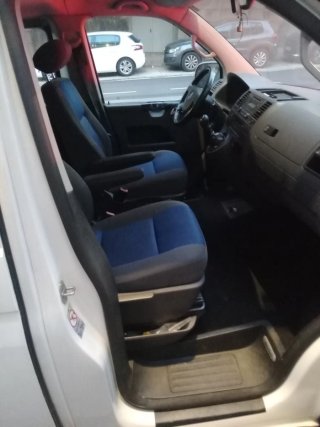 Volkswagen Caravelle 2009