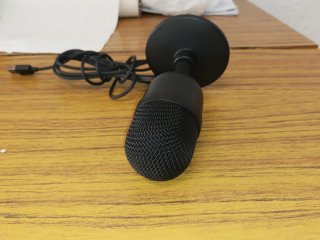 MICRÓFONO RAZER SEIREN MINI NEGRO