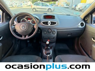 Renault Clio Yahoo! 1.2 16v 55 kW (75 CV)