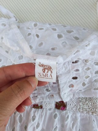 Blusa boho chic blanca bordada