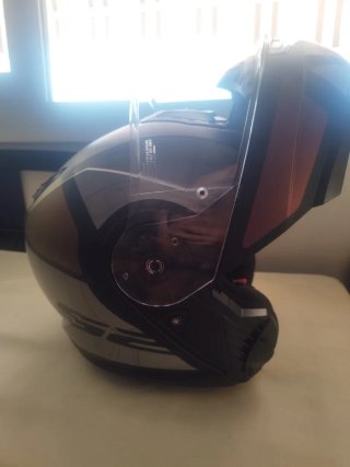 Casco modular LS2