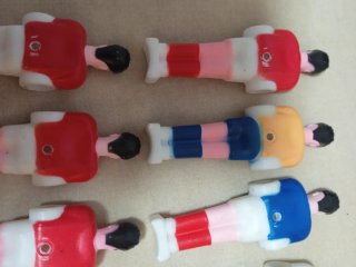 12 Muñecos Figuras Mini Futbolín Plástico 10cm.