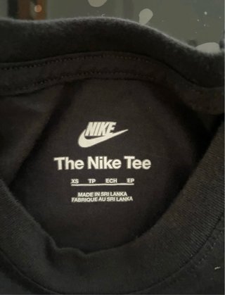 Camiseta Nike Negra