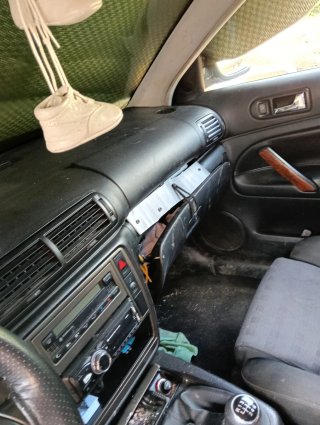 Volkswagen pasat 130 2003