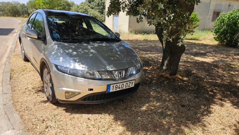 Honda Civic 2008 - foto 1
