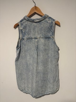 Camisa vaquera Bershka acid wash sin mangas Talla