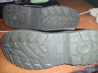 Vendo Scarpe Antinfortunistiche nuove mai usate