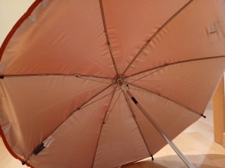 Sombrilla Bebecros para cochecito roja