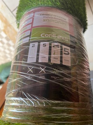 Rotolo di erba artificiale verde
