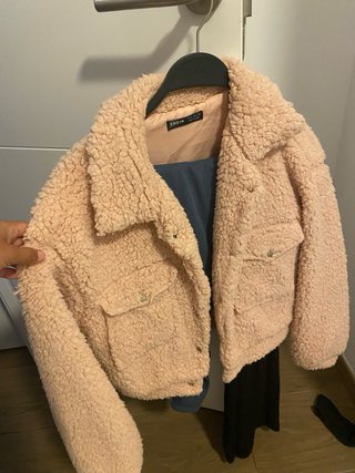 Abrigo rosa palo efecto peluche