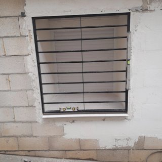 Protectores de ventana metálicos