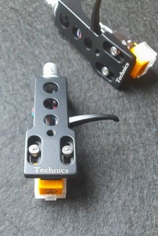 2 Capsule DJ AT-91