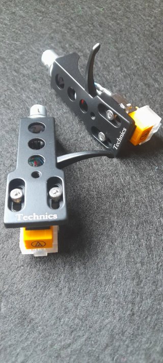 2 Capsule DJ AT-91