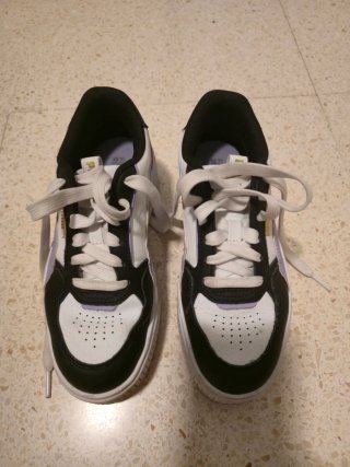 2 Zapatillas Puma Mujer Talla 36 diferente color