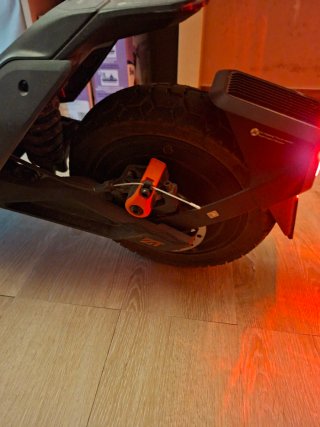 Patinete Eléctrico Segway ZT3 Pro