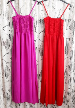 Vestidos M/L longos MUNDO.MIX com racha - unidade