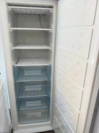 Congelador vertical Home CCA220WAA-11